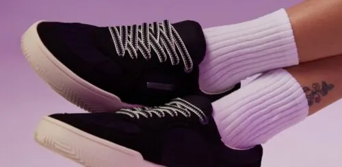 Эти кроссовки из Китая – бюджетная замена Nike. Обувь получила сочные скидки