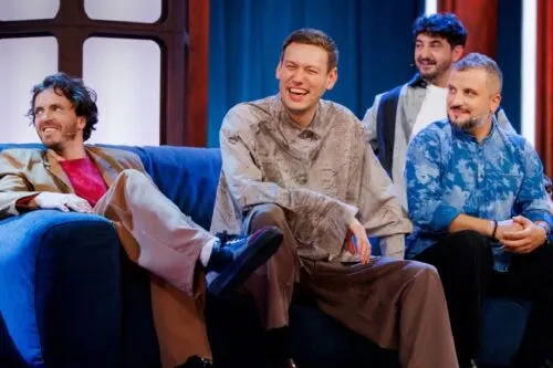 Чем отличается «Импровизация» на ТНТ от «Импровизаторов» на СТС? Комикам запрещают шутки