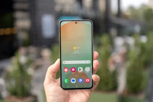 5 лучших субфлагманов на рынке. Среди них — андердог Samsung Galaxy и бестселлер Xiaomi
