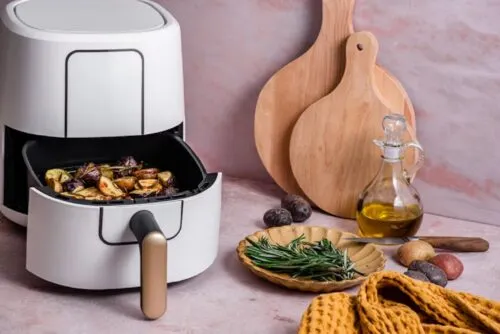 Блогер объяснил, как правильно выбрать аэрогриль. 8 лайфхаков о ценах, чашах и температуре