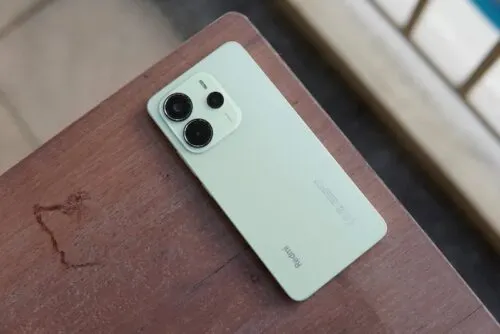 Видели, что Xiaomi предлагает всего за 14 тысяч рублей? 120-герцовый экран и 108-мегапиксельную камеру