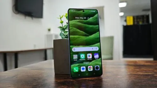 Флагманский Realme сливают за бесценок. Теперь его точно стоит брать 