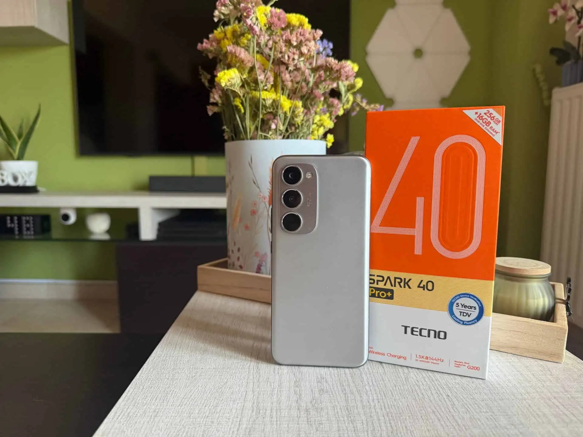 Tecno Spark 40 Pro+ уже можно заказать на Маркете. У него есть все шансы стать хитом продаж 