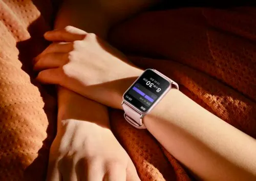 Названы самые популярные умные часы с AliExpress. Модель от Honor стоит меньше 10 тысяч рублей