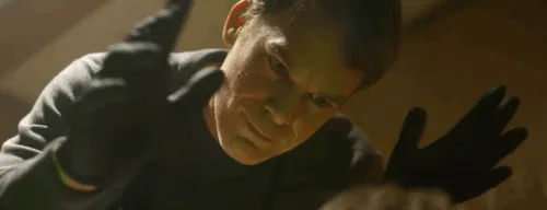 «Декстер: Воскрешение» – бессмысленный, но неожиданно крутой сериал. У него невероятно высокие оценки