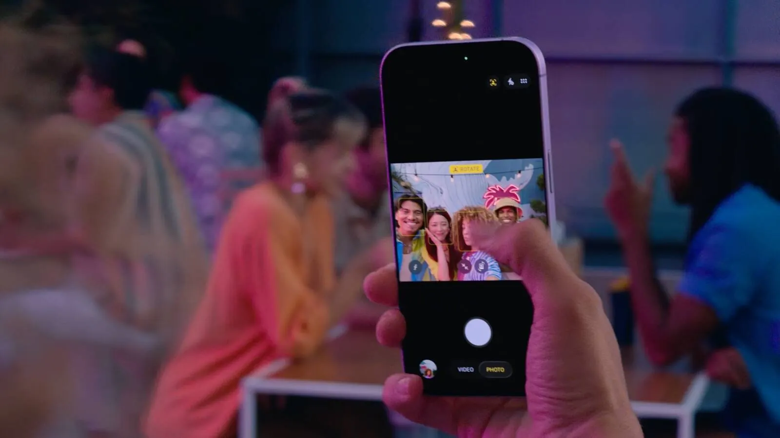 iPhone 17 Air – невероятно тонкий титановый смартфон. А iPhone 17 наконец-то получил экран 120 Гц