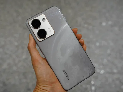 Realme P3 Ultra отдают за бесценок. Это настоящий убийца Xiaomi Poco 