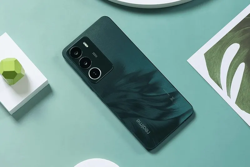 3 супернедорогих, но крутых смартфона. Все — в пределах 10 тысяч рублей