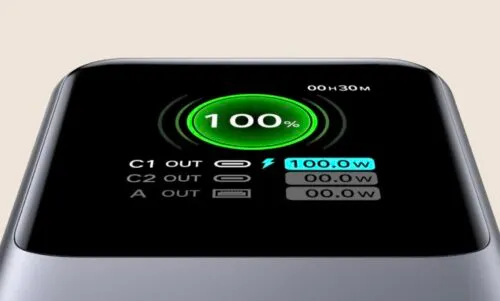 Ugreen выпустила зарядные аксессуары с выдвижным кабелем. Например, есть мощный пауэрбанк на 165 Вт и гениальная автомобильная зарядка